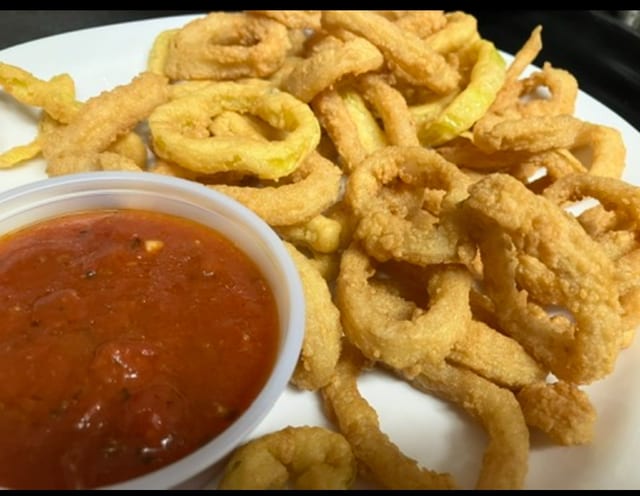 Fried Calamari Platter.