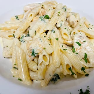 Chicken Alfredo Pasta