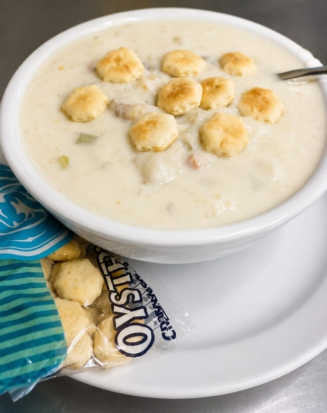 Bowl Creamy NE Clam Chowder.