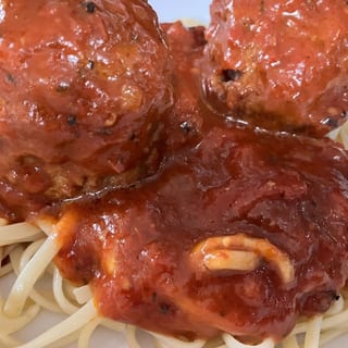 Pasta With Marinara & Meatballs